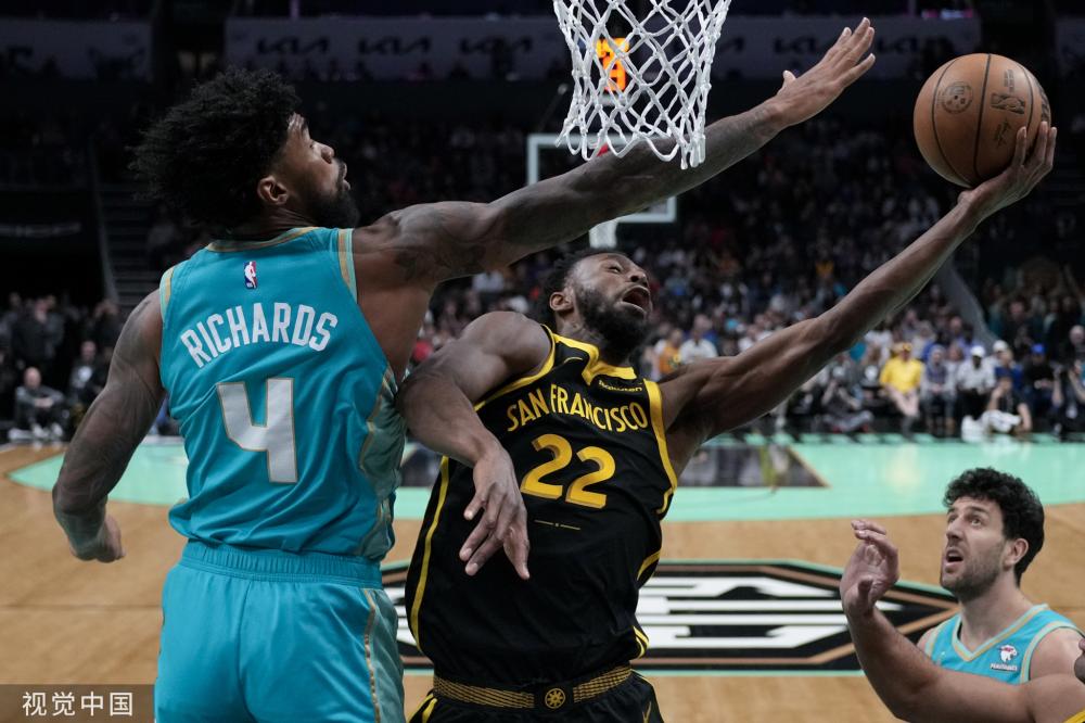 也在国际舞 也在国际舞