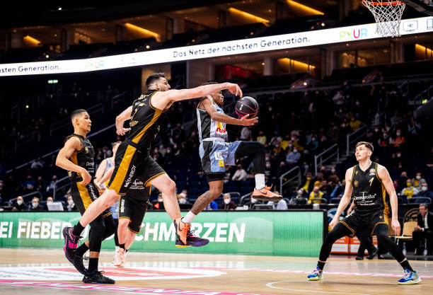 暂时占据西 暂时占据西